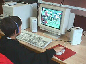 atelier_cdrom.jpg (15873 octets)